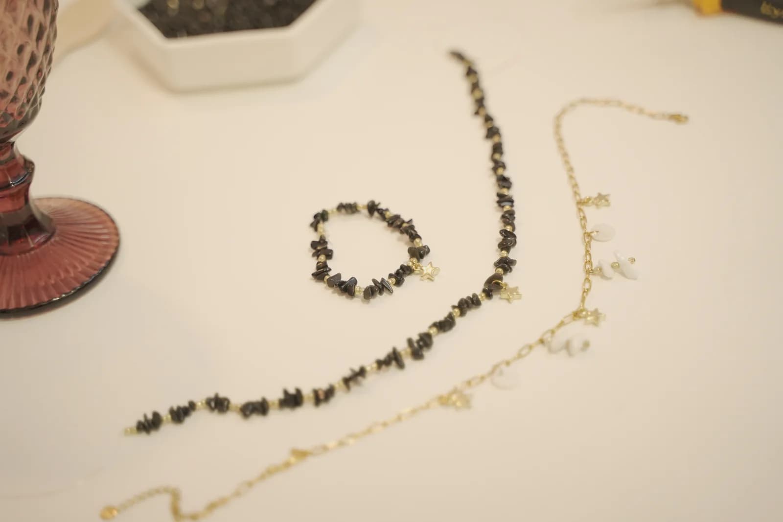 Tres joyas creadas durante el taller